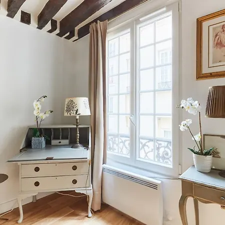 Apartment Le Marais - Rue Des Gravilliers Studio